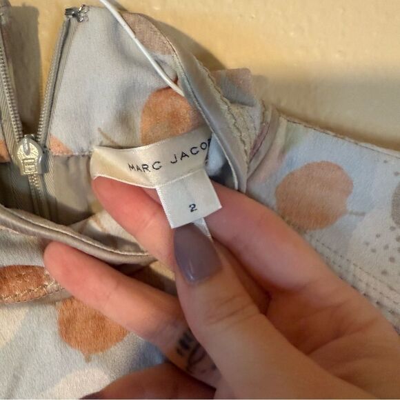 Marc Jacobs Bishop Sleeve Mini Dress 2 - Picture 4 of 7